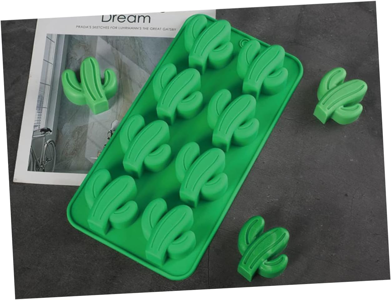 Fewo 8-Cavity Cactus Ice Cube Tray