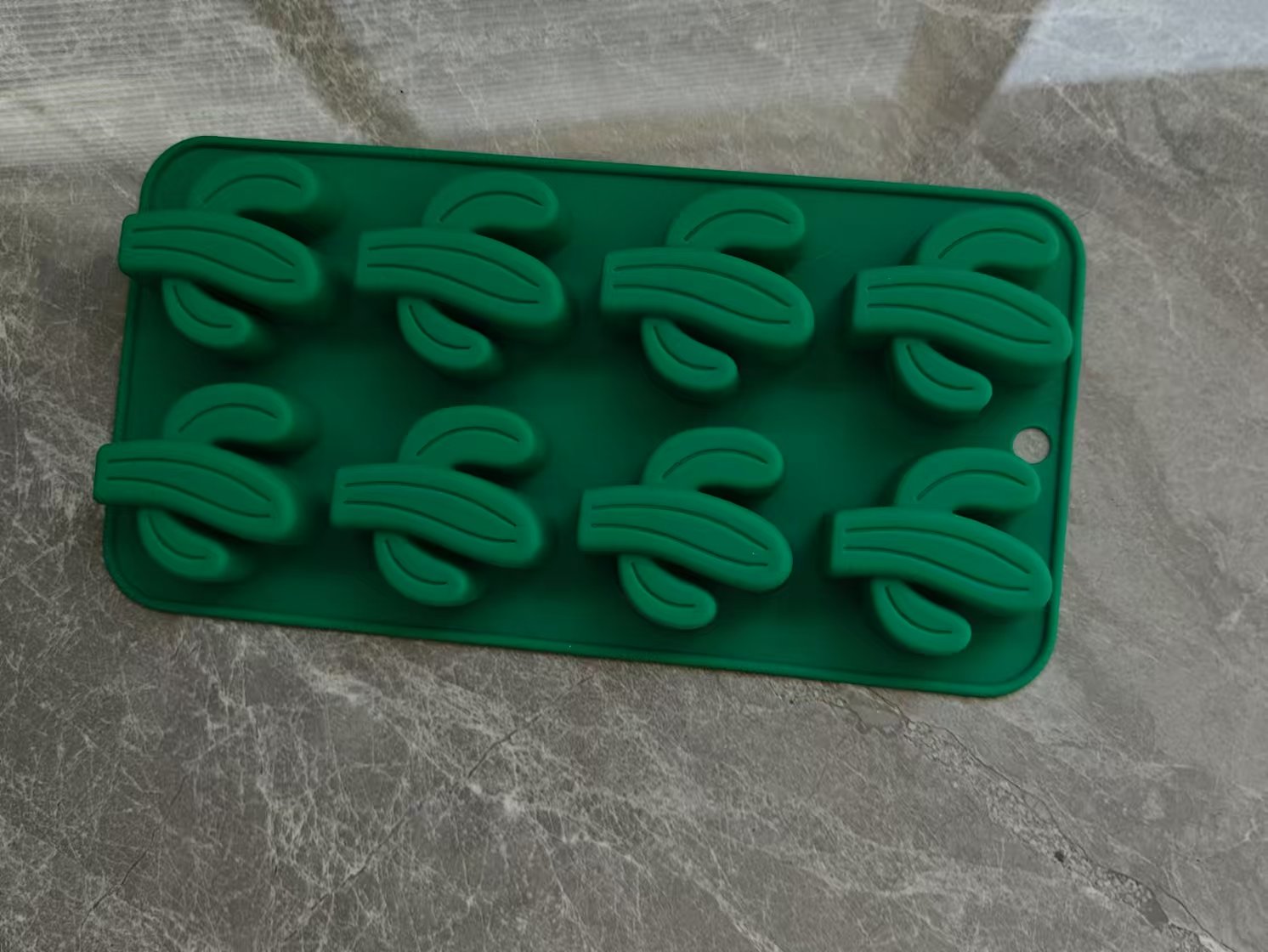 Fewo 8-Cavity Cactus Ice Cube Tray